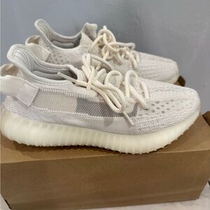Adidas Yeezy Boost 350 V2 Bone Sneakers